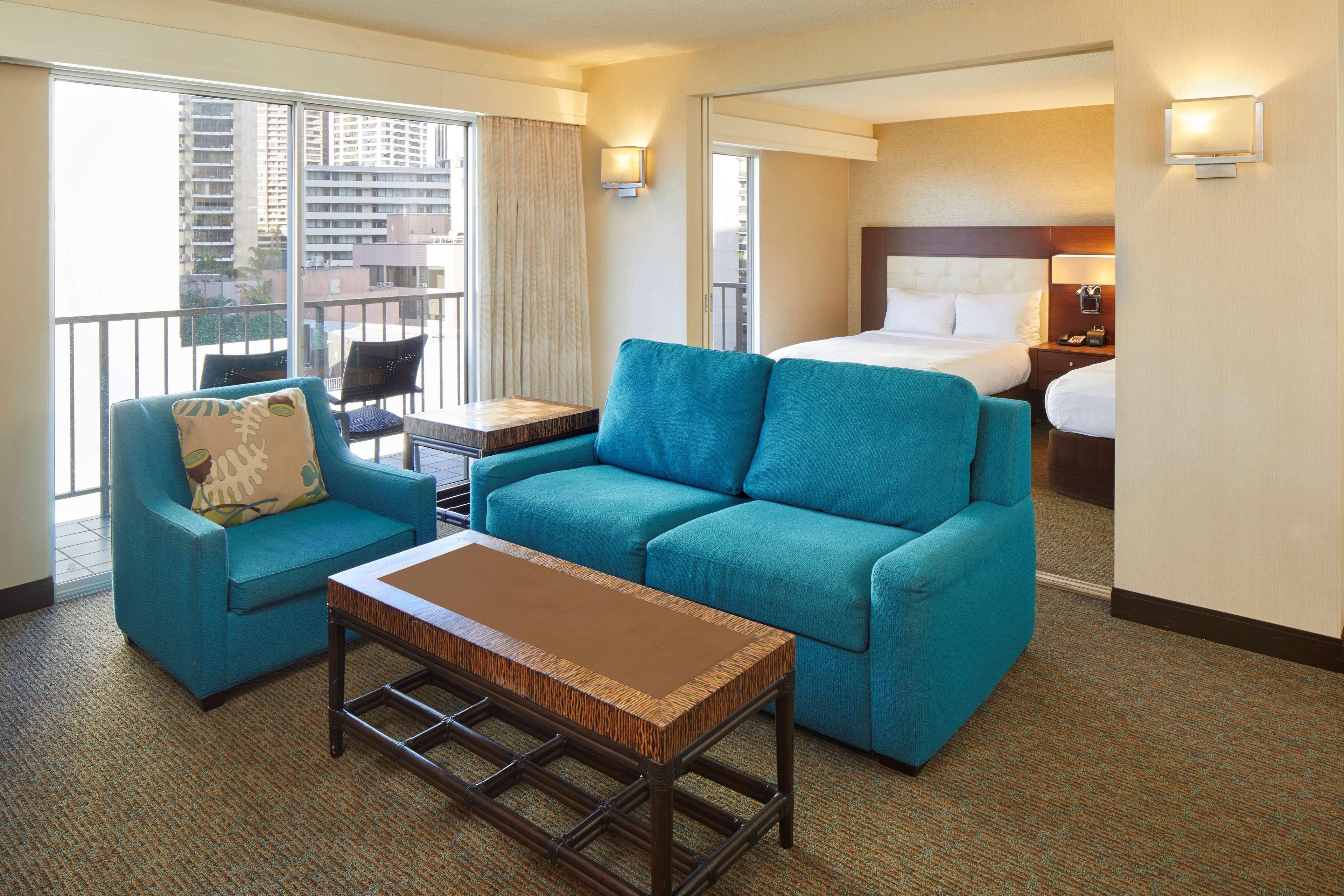 Holiday Inn Express Waikiki By Ihg Honolulu Extérieur photo