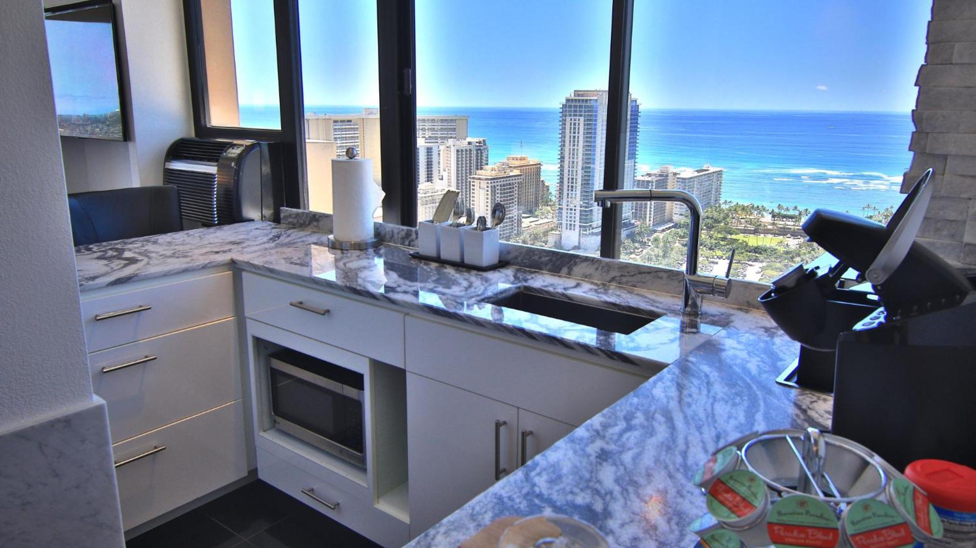 Holiday Inn Express Waikiki By Ihg Honolulu Extérieur photo