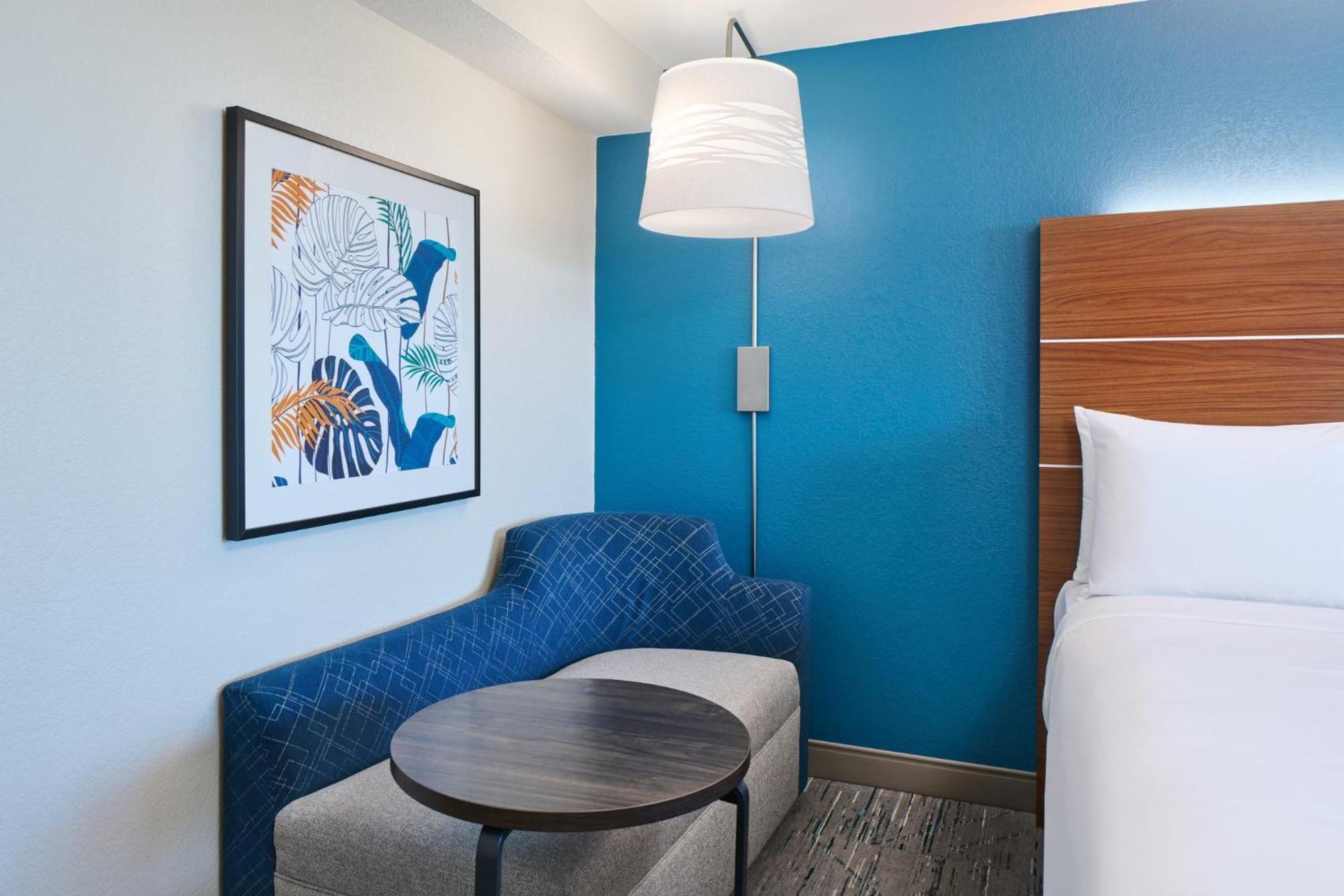 Holiday Inn Express Waikiki By Ihg Honolulu Extérieur photo