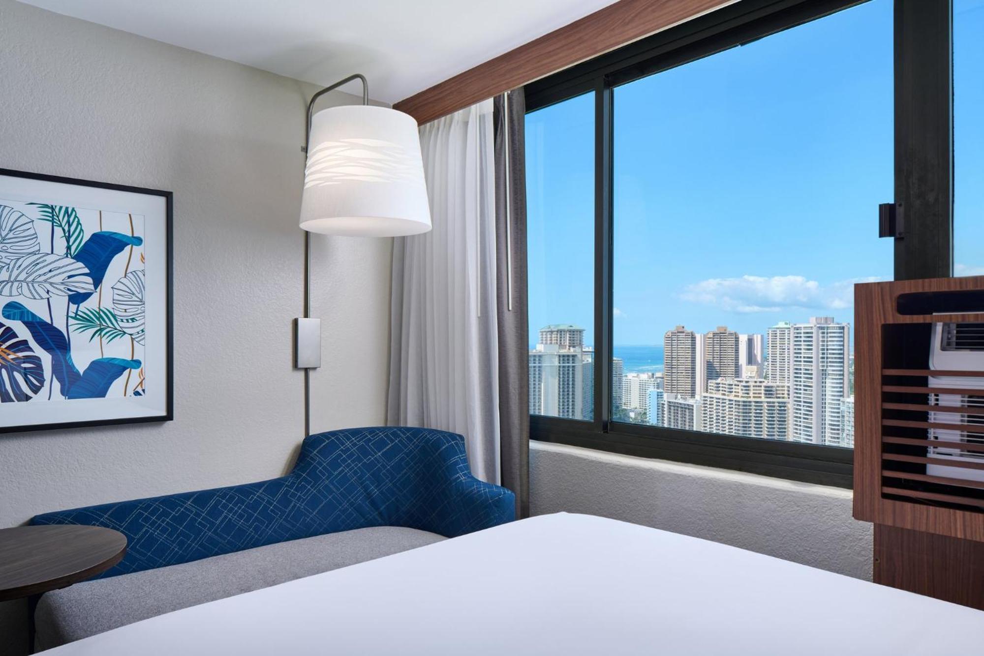 Holiday Inn Express Waikiki By Ihg Honolulu Extérieur photo
